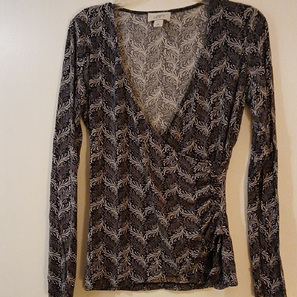 LOFT Black and White Paisley Long Sleeve Top